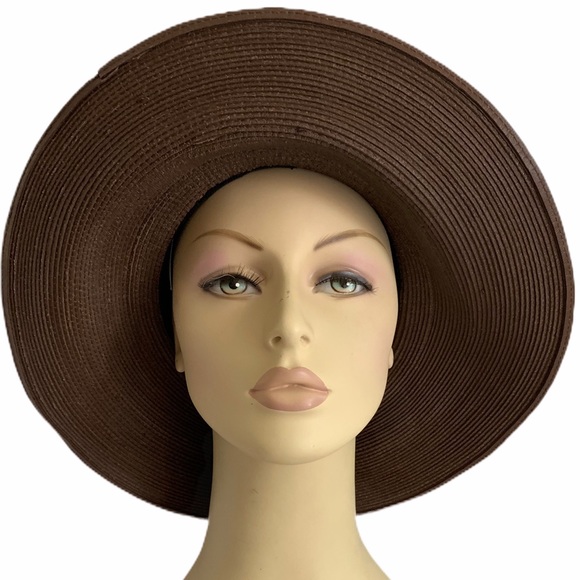 Patricia Underwood   Hat main image 8